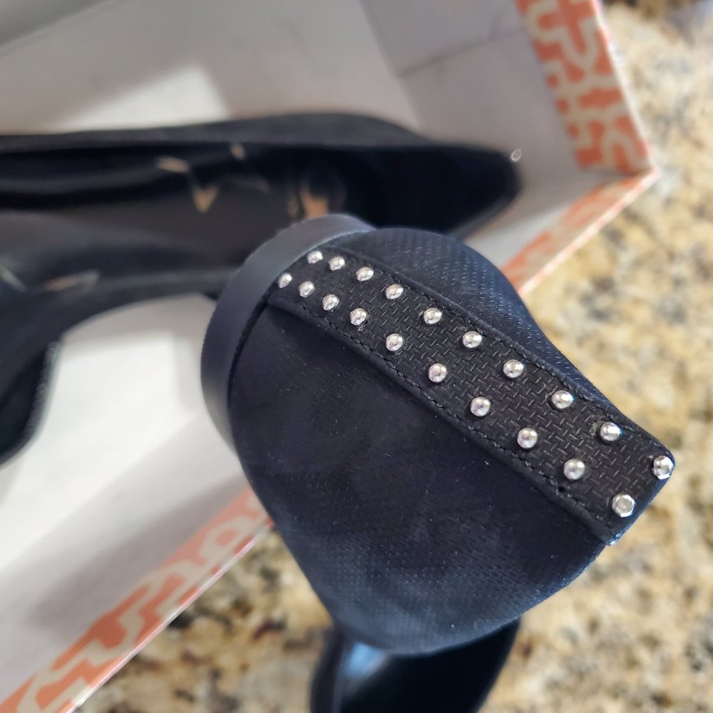 Gianni Bini Black Flats - Picture 3 of 3